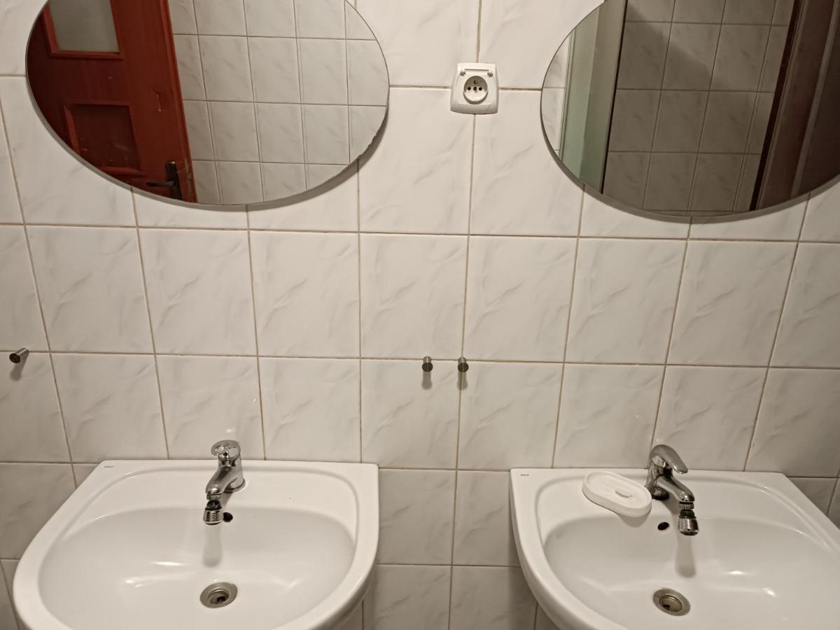 Hostel Sunrise Liwska Warszawa Eksteriør billede