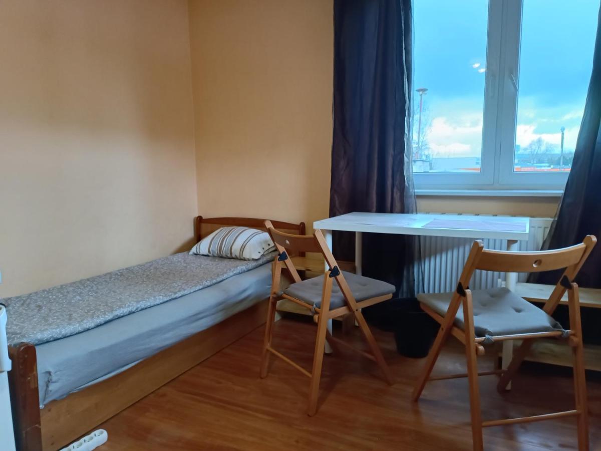 Hostel Sunrise Liwska Warszawa Eksteriør billede