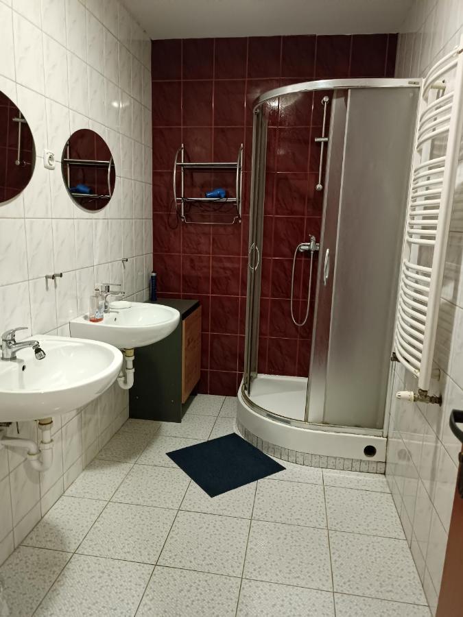 Hostel Sunrise Liwska Warszawa Eksteriør billede