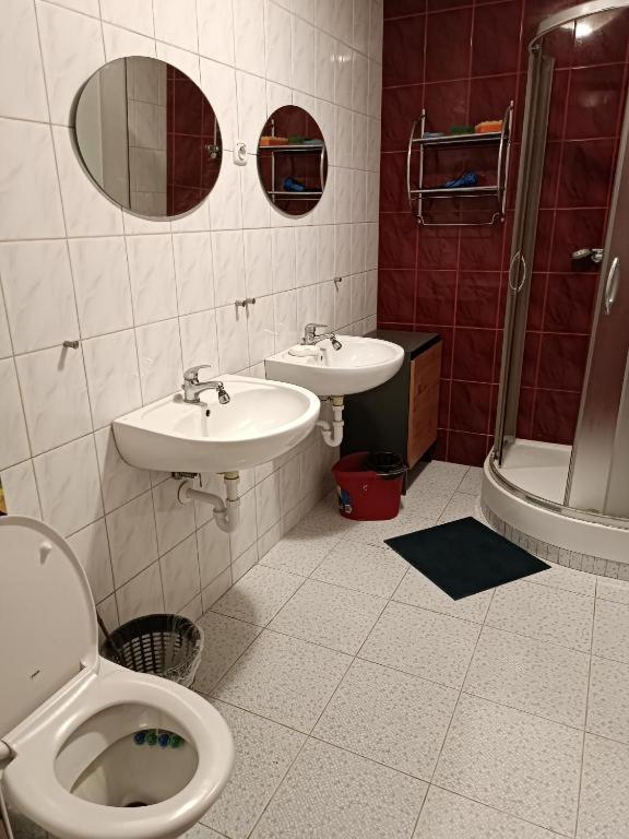 Hostel Sunrise Liwska Warszawa Eksteriør billede